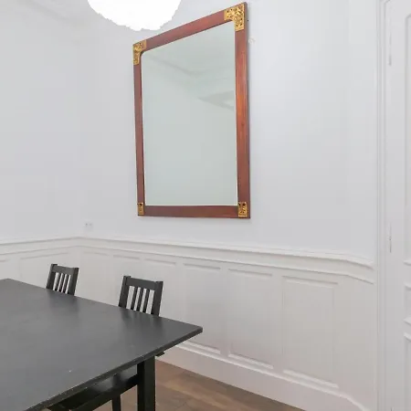 Riverside Old Town By Next Stop Apartment