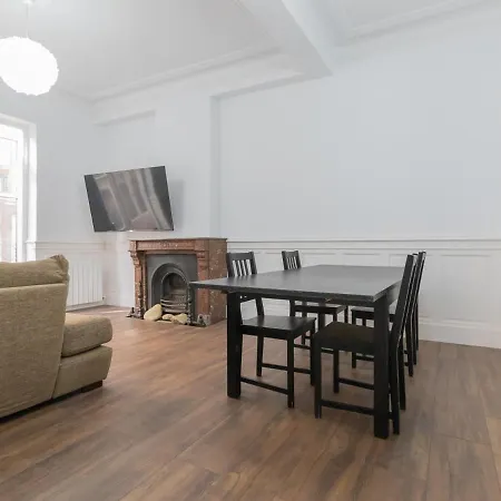 Riverside Old Town By Next Stop Apartment Bilbao